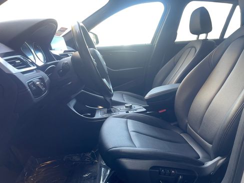 Used 2020 BMW X1 sDrive28i w/ Convenience Package image 9