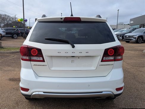 Used 2020 Dodge Journey Crossroad image 5