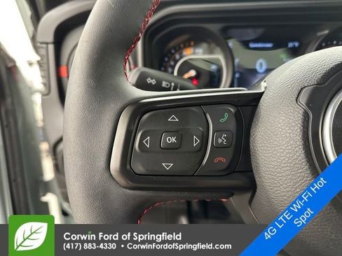 Used 2024 Jeep Wrangler Unlimited Rubicon image 34