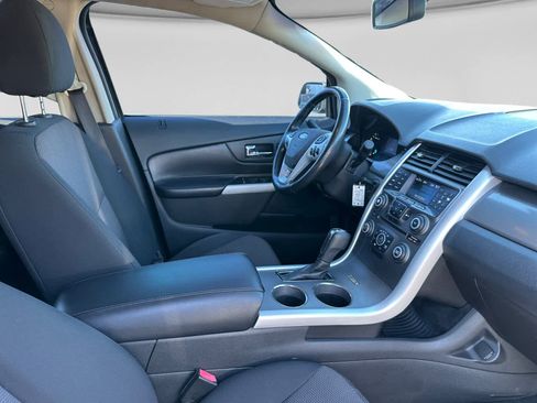 Used 2013 Ford Edge SEL FWD image 16