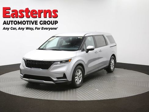 Used 2022 Kia Carnival LX image 54