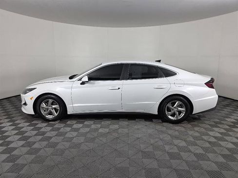Used 2021 Hyundai Sonata SE w/ Preferred Accessory Package image 8