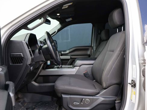 Used 2018 Ford F150 XLT w/ Equipment Group 302A Luxury AWD/4WD image 8