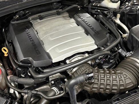 Used 2017 Chevrolet Camaro SS image 37