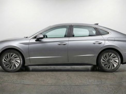 Used 2025 Hyundai Sonata SEL image 5