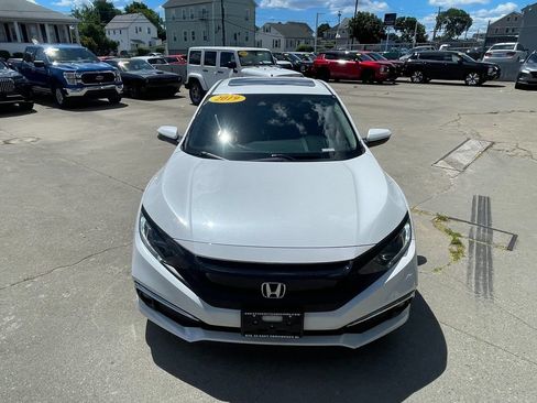 Used 2019 Honda Civic EX image 3