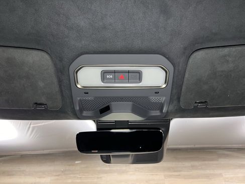 Used 2023 Rivian R1T Adventure image 23