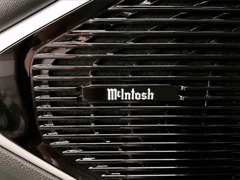 Used 2024 Jeep Wagoneer L Series III w/ Premium Group I image 28