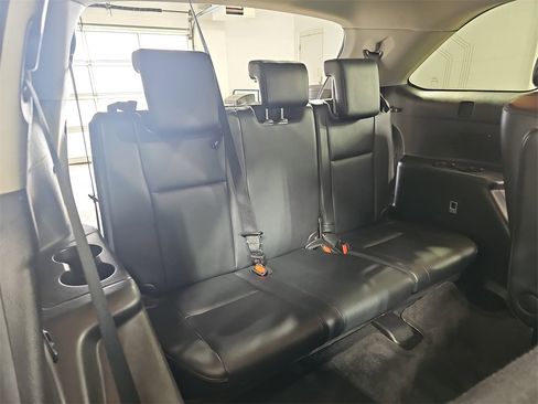Used 2019 Toyota Highlander Limited image 15