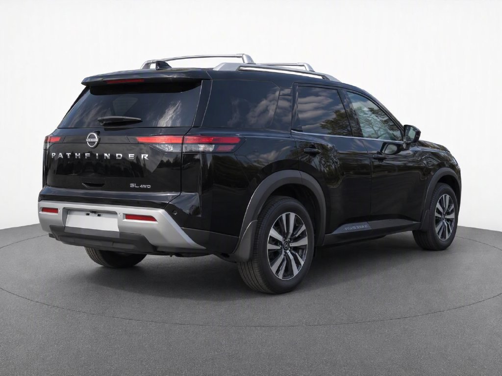 Used 2024 Nissan Pathfinder SL AWD/4WD image 6