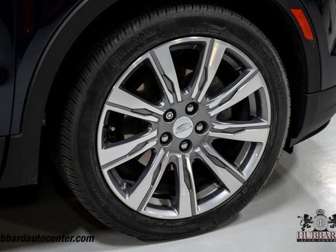 Used 2023 Cadillac XT4 Premium Luxury FWD image 33