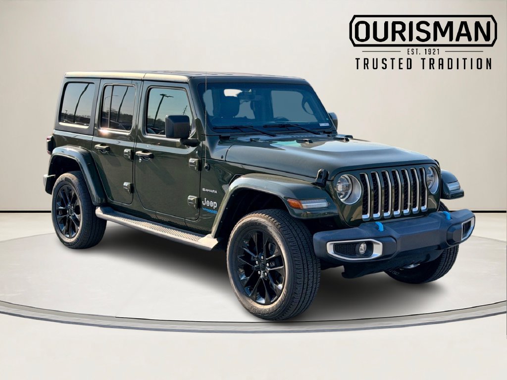Used 2022 Jeep Wrangler Unlimited Sahara AWD/4WD image 1