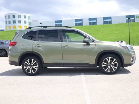 Used 2020 Subaru Forester Limited w/ Popular Package #3 AWD/4WD image 4