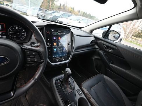 Used 2024 Subaru Crosstrek 2.5i Limited w/ Crosstrek Mirror Package image 5