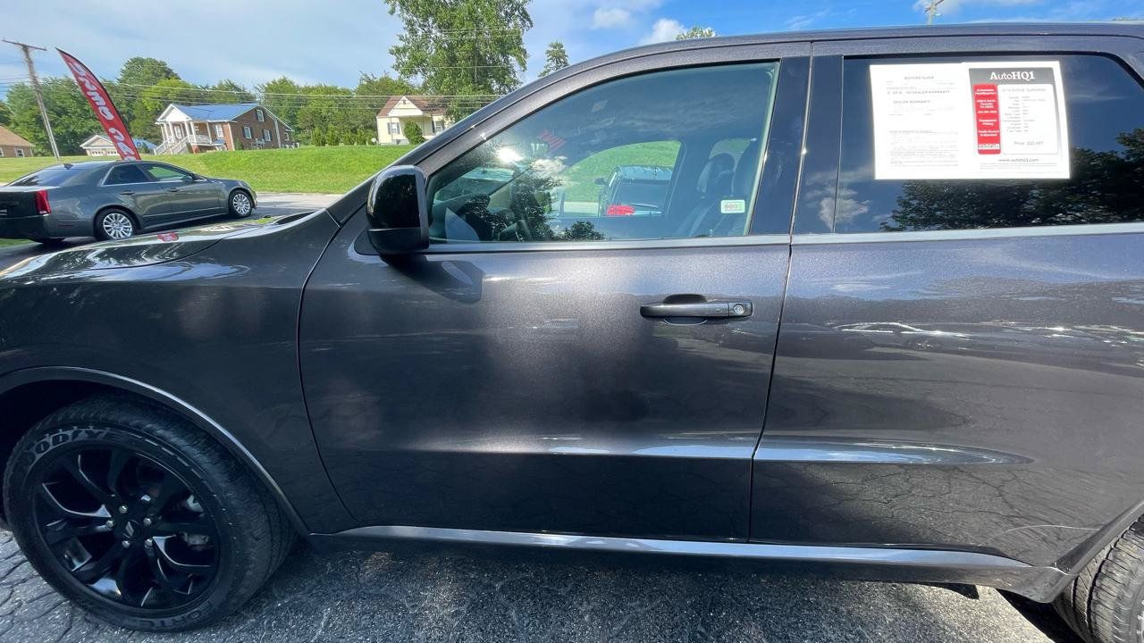 Used 2019 Dodge Durango GT w/ Blacktop Package AWD/4WD image 3