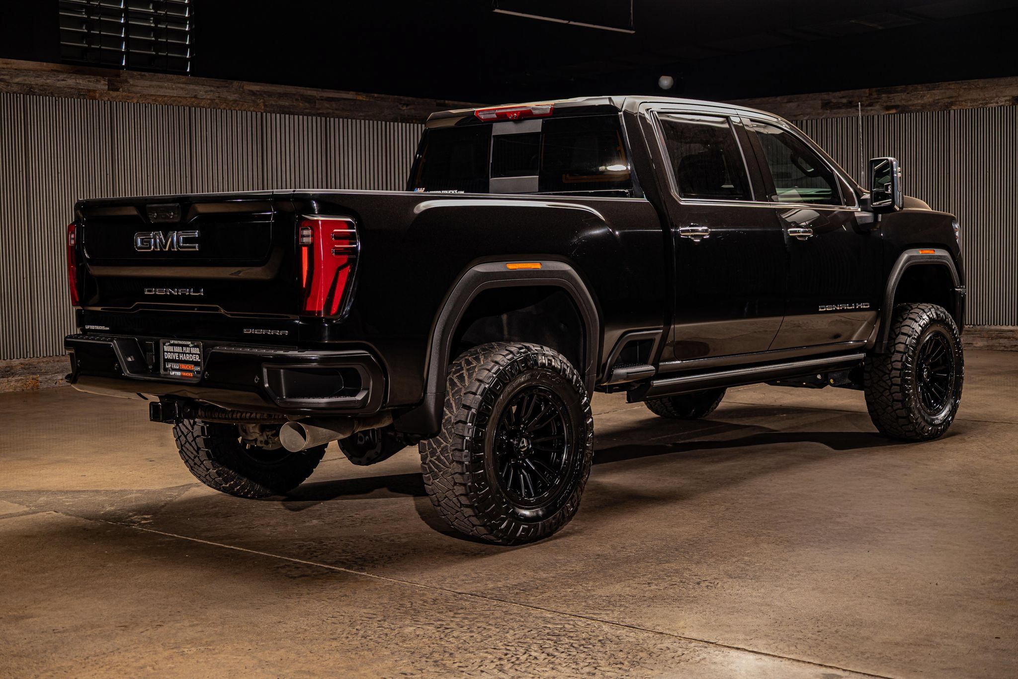 Used 2026 GMC Sierra 3500 Denali w/ Denali Reserve Package AWD/4WD image 10