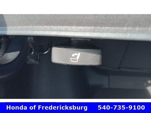 Certified 2025 Honda Accord EX-L image 41