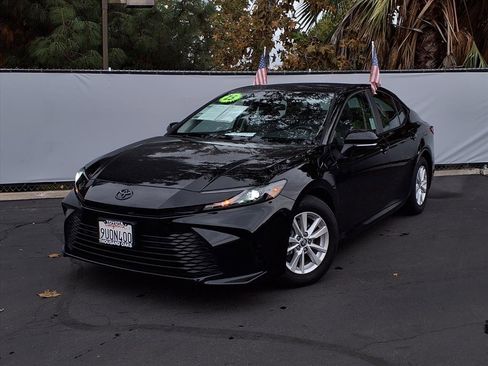 Certified 2025 Toyota Camry LE image 25