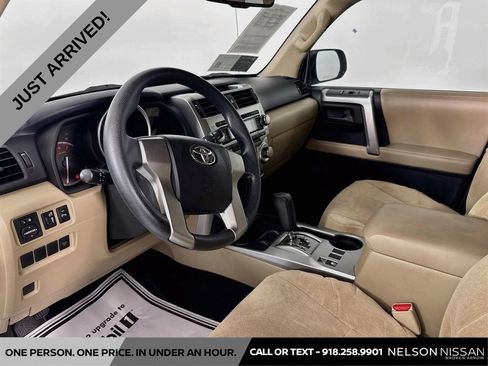 Used 2010 Toyota 4Runner SR5 RWD image 9