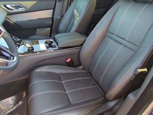Used 2022 Land Rover Range Rover Velar R-Dynamic S image 14