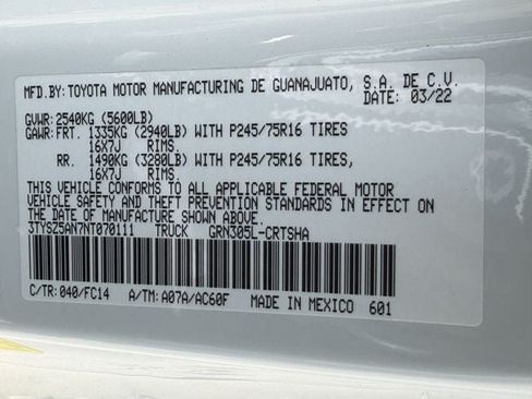 Certified 2022 Toyota Tacoma SR5 AWD/4WD image 26