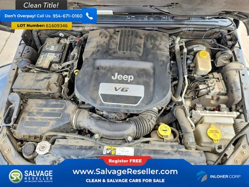 Used 2015 Jeep Wrangler Unlimited Sahara w/ Max Tow Package AWD/4WD image 15