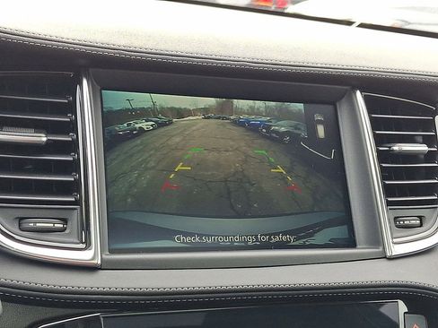 Used 2025 INFINITI QX50 Luxe image 15