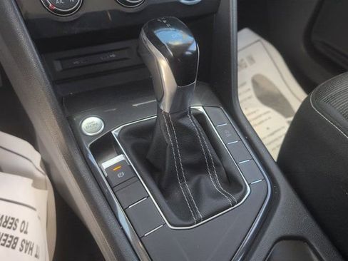 Used 2024 Volkswagen Tiguan S image 19
