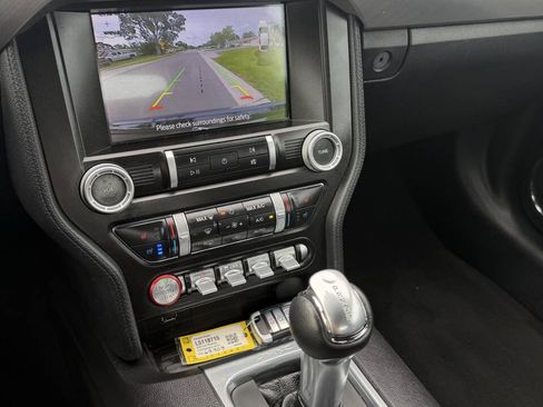 Used 2020 Ford Mustang Premium RWD image 13