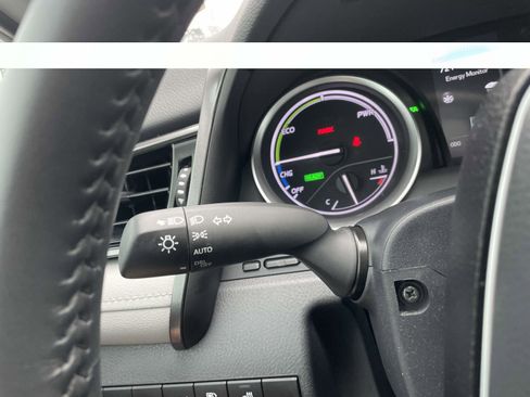 Used 2023 Toyota Camry LE image 25