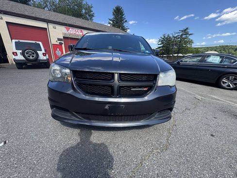Used 2014 Dodge Grand Caravan SE FWD image 11