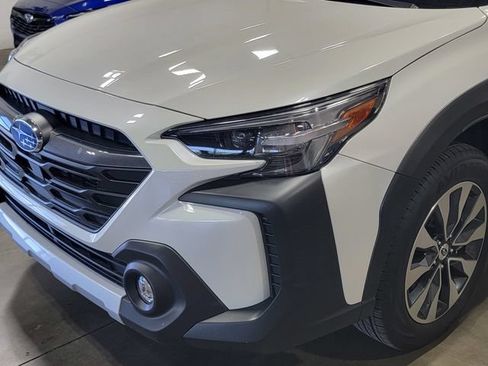 Certified 2024 Subaru Outback Limited AWD/4WD image 9