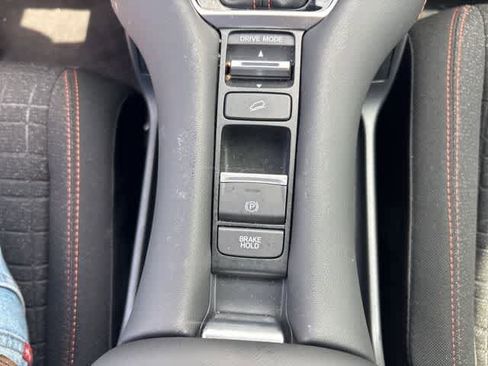 Used 2026 Honda HR-V Sport image 17