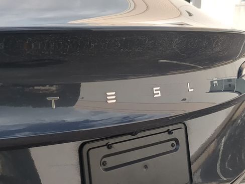 Used 2024 Tesla Model 3 Standard Range RWD image 11
