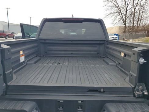 Used 2023 Honda Ridgeline Sport image 39