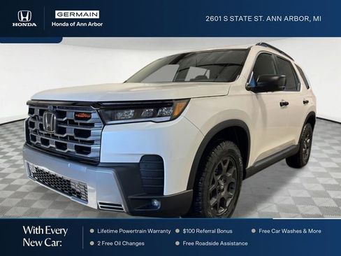 New 2026 Honda Pilot TrailSport image 1