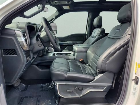 New 2025 Ford F250 Platinum image 20