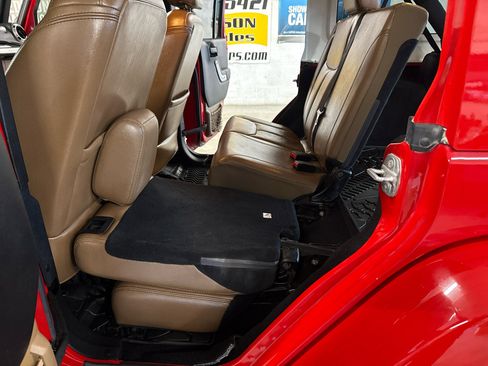 Used 2013 Jeep Wrangler Unlimited Sahara w/ Connectivity Group image 32