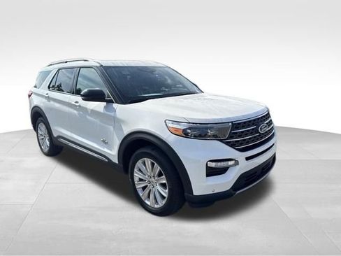 Used 2023 Ford Explorer King Ranch w/ Technology Package AWD/4WD image 4