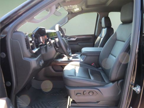 Certified 2025 Chevrolet Silverado 1500 RST w/ All Star Edition Plus AWD/4WD image 19