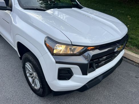 Used 2025 Chevrolet Colorado LT w/ Advanced Trailering Package RWD image 71