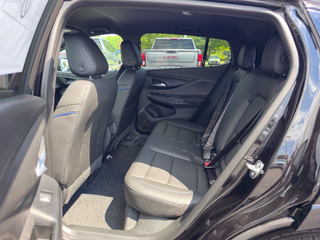 New 2026 Buick Envista Sport Touring w/ Convenience I Package FWD image 23