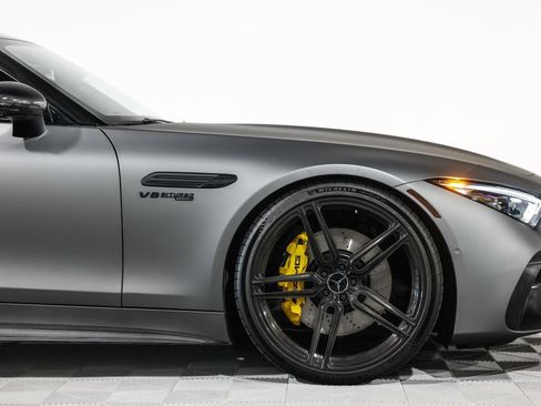 Used 2023 Mercedes-Benz SL 63 AMG 4MATIC image 4