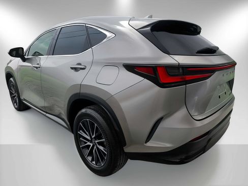 Used 2024 Lexus NX 250 FWD w/ Cold Area Package image 7