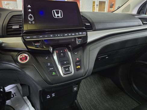 Used 2025 Honda Odyssey EX-L image 22