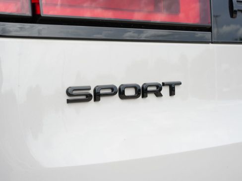 Used 2024 Land Rover Range Rover Sport Dynamic SE AWD/4WD image 20
