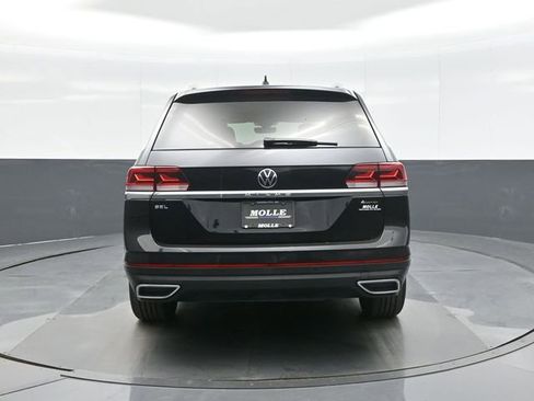 Used 2023 Volkswagen Atlas SEL AWD/4WD image 6