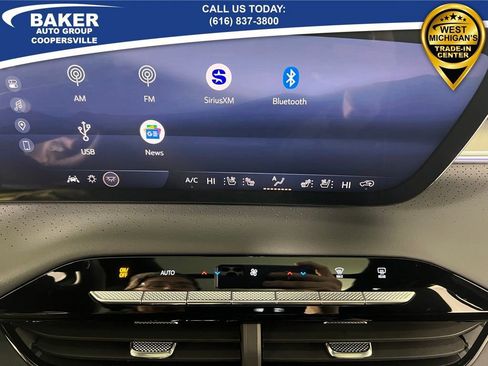New 2026 Buick Enclave Avenir w/ Super Cruise Package FWD image 26