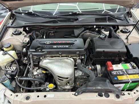 Used 2005 Toyota Camry LE FWD image 17