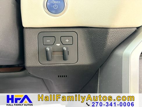 Used 2024 Toyota Sequoia Capstone AWD/4WD image 29